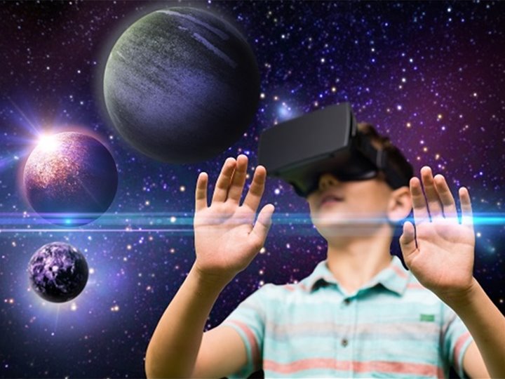 Virtual Reality Space incursion